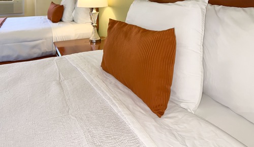 Standard Room, 2 Queen Beds, Non Smoking