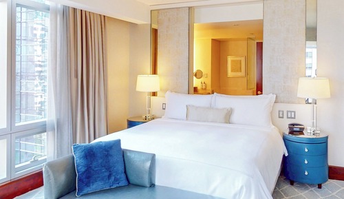 Suite, 1 Bedroom, Accessible (Roll-In Shower)
