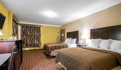 Standard Room, 2 Double Beds, Non Smoking