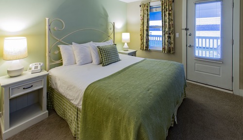 Deluxe Condo, 1 King Bed with Sofa bed, Fireplace
