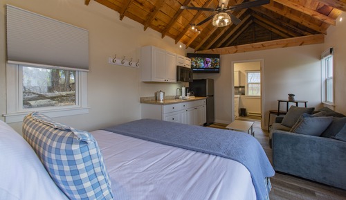 Superior Cottage