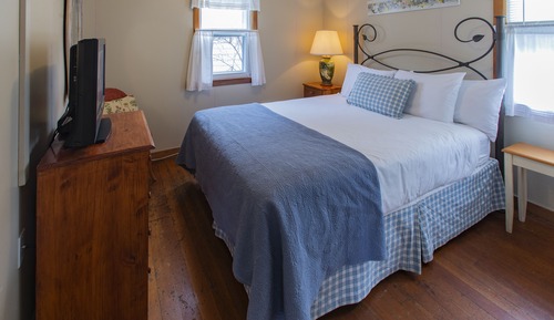 Cottage, 1 Queen Bed with Sofa bed