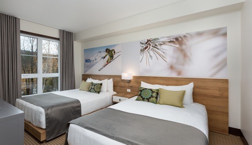 One bedroom Condominium, 2 queens beds