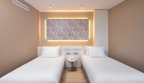 Twin Room