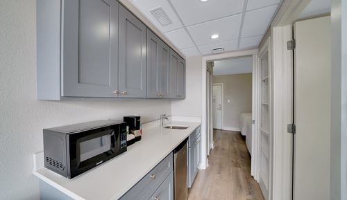 Two Double Suite with Kitchenette and Private Patio