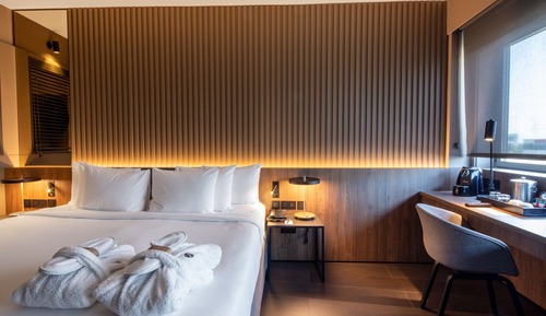 Elite Room