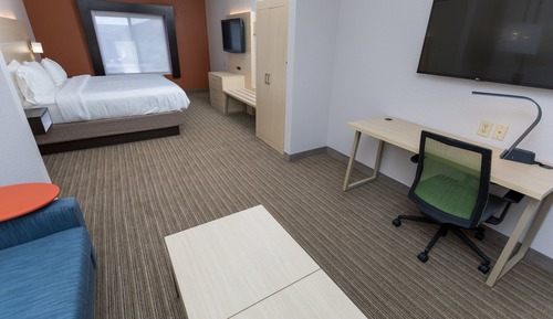 Standard Room, 1 King Bed, Mobility Accessible (Communications)