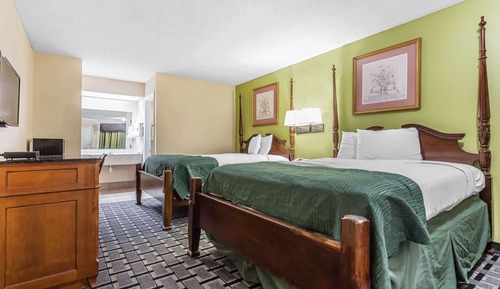 Double Room, 2 Queen Beds, Non Smoking