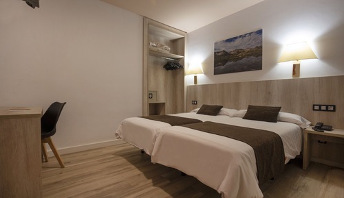 Interior Double Room