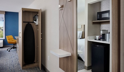 Standard Room, 2 Queen Beds, Accessible (Communications)