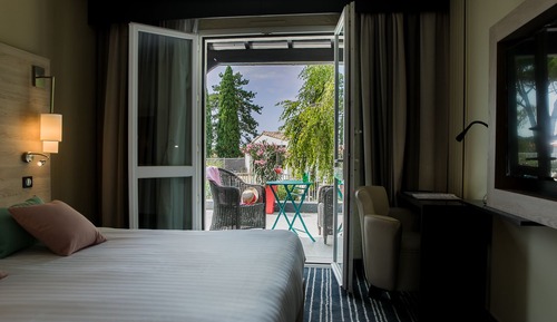 Room, Terrace