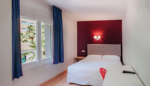 Superior Single Room