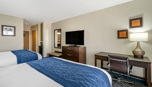 Standard Room, 2 Queen Beds, Non Smoking