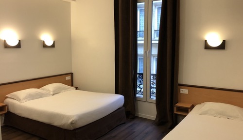 Triple Room