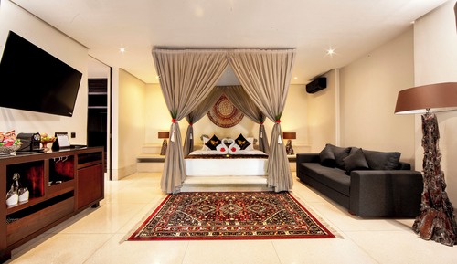 Private Garden Royal Suites