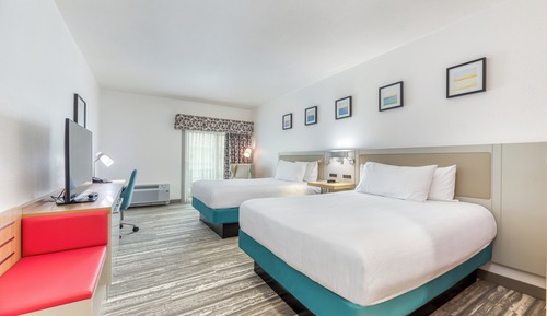 Room, 2 Queen Beds, Balcony