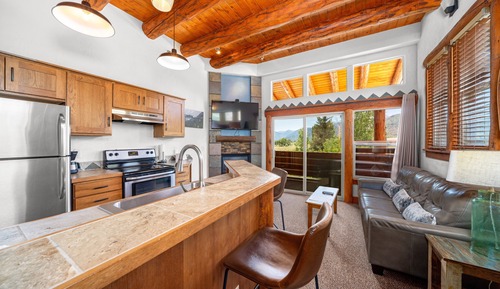 LoCha King Suite