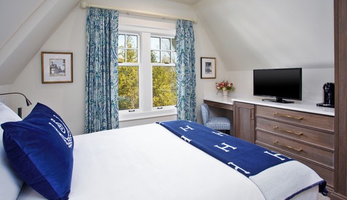 Deluxe Room, 1 Queen Bed
