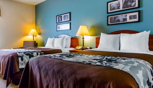 Standard Room, 2 Queen Beds, Non Smoking