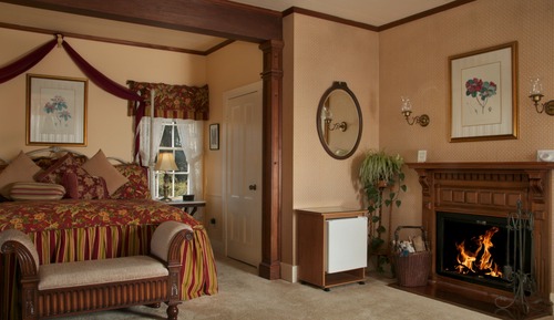 Betsie Strauss suite, 1 King Bed oceanview