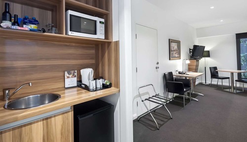 Superior Room, 1 King Bed