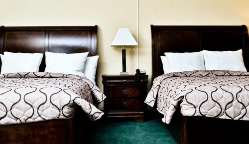 Deluxe Room, 2 Queen Beds, Non Smoking