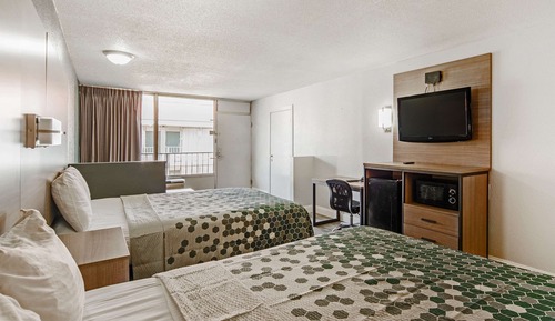 Room, 2 Queen Beds, Non Smoking