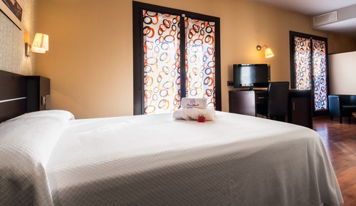 Romantic Double Room, 1 Queen Bed