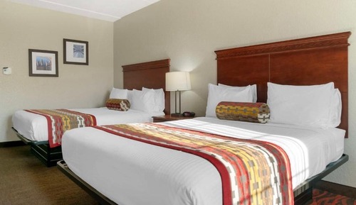 Two Queen Beds Non Smoking