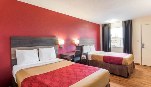 Room, 2 Queen Beds, Accessible, Non Smoking