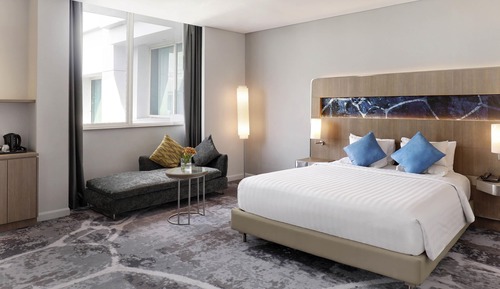 Deluxe Room, 1 King Bed (Premier Floor)