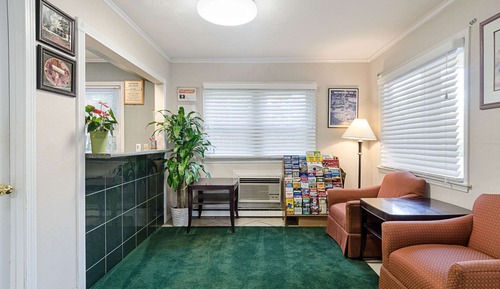 Standard Room, 2 Queen Beds, Non Smoking