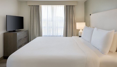 Suite, 2 Bedrooms (Hearing Accessible)