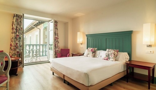 Premium Triple Room