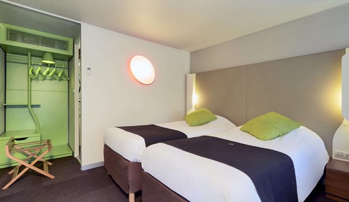 Standard Room, 2 Twin Beds (Junior Bed up to 10 years)
