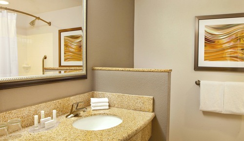 Room, 2 Queen Beds (Mobility Accessible, Tub)