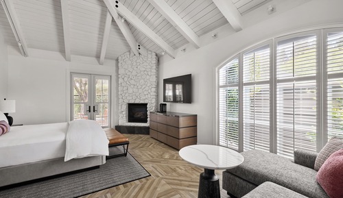 Deluxe Room, 1 King Bed