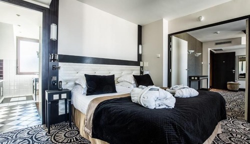 Suite (De Luxe Baignoire SPA)