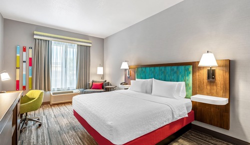 1 king deluxe room non smoking