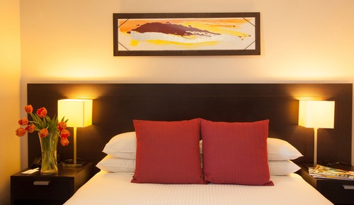 Deluxe Room, 1 King Bed