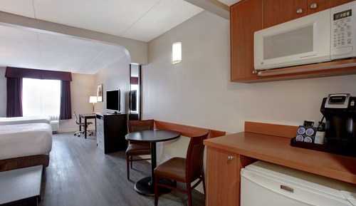Room, 2 Queen Beds, Non Smoking (With Sofa Bed)