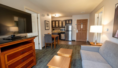 Suite, 1 King Bed, Accessible Bathtub, Kitchen (Communications, Mobility)