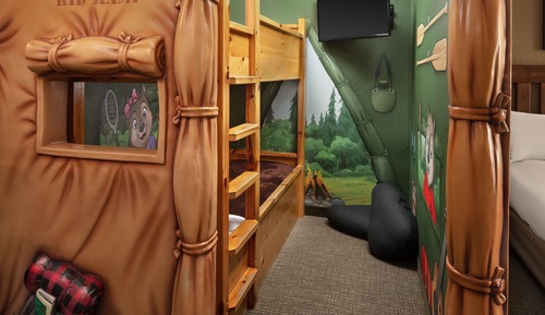 Kid Kamp Suite - Water Park Included