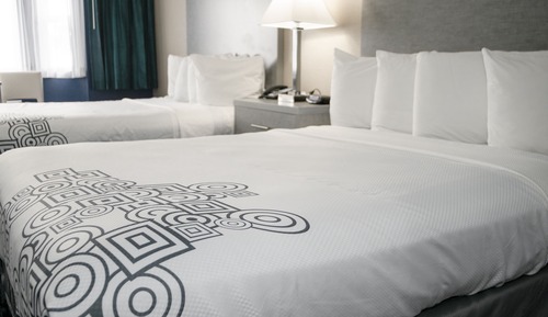 2 Queens Deluxe Suite with Queen Sofa Bed, Ocean View