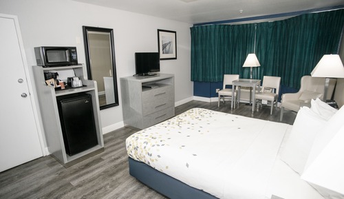 Standard Room, 1 Queen Bed, Ocean View