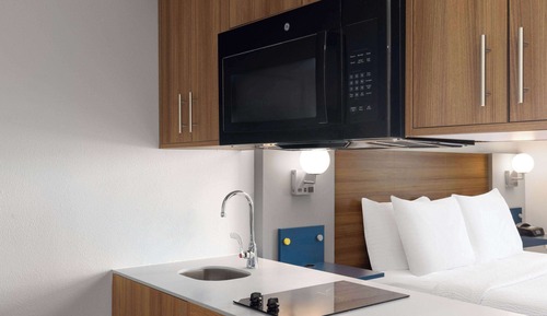 Studio Suite, 2 Queen Beds, Non Smoking (Efficiency)