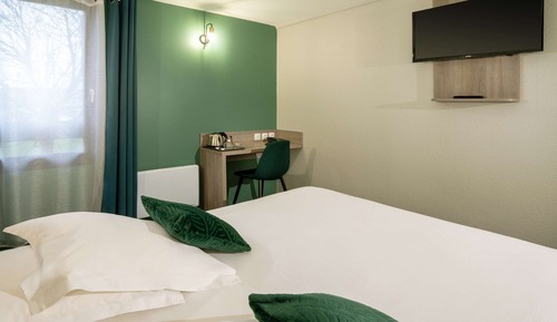 Standard Room, 1 Queen Bed, Non Smoking