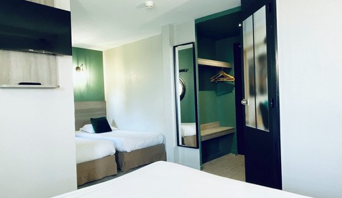 Family Room, Multiple Beds, Non Smoking