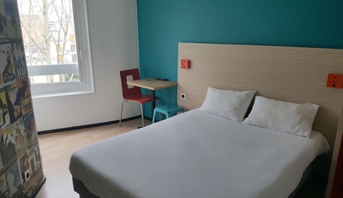 Room, 1 Double Bed, Private Bathroom (Cabrio)