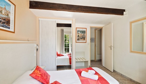 Standard Double Room, Terrace (Garden View)